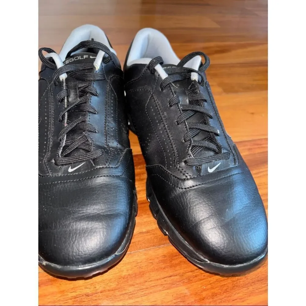 Nike Men’s Black Athletic Golf Shoes with Metallic Swoosh size 8
